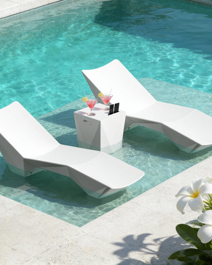 3-Piece Pool Chaise Lounge Set - 2 S-Shaped Loungers and Side Table with Cup Holders